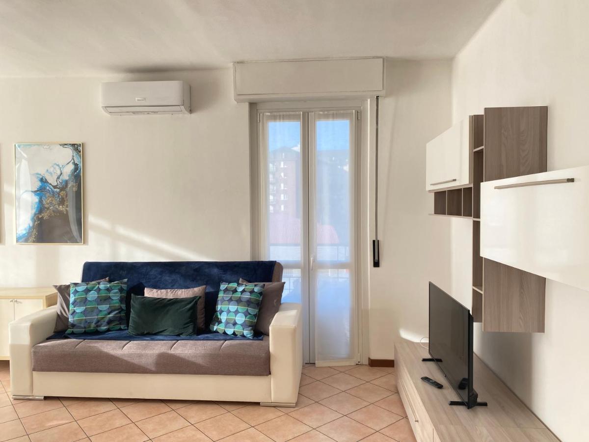 Diadema Blue - Immobili E Soluzioni Rent Apartment Бергамо Екстериор снимка