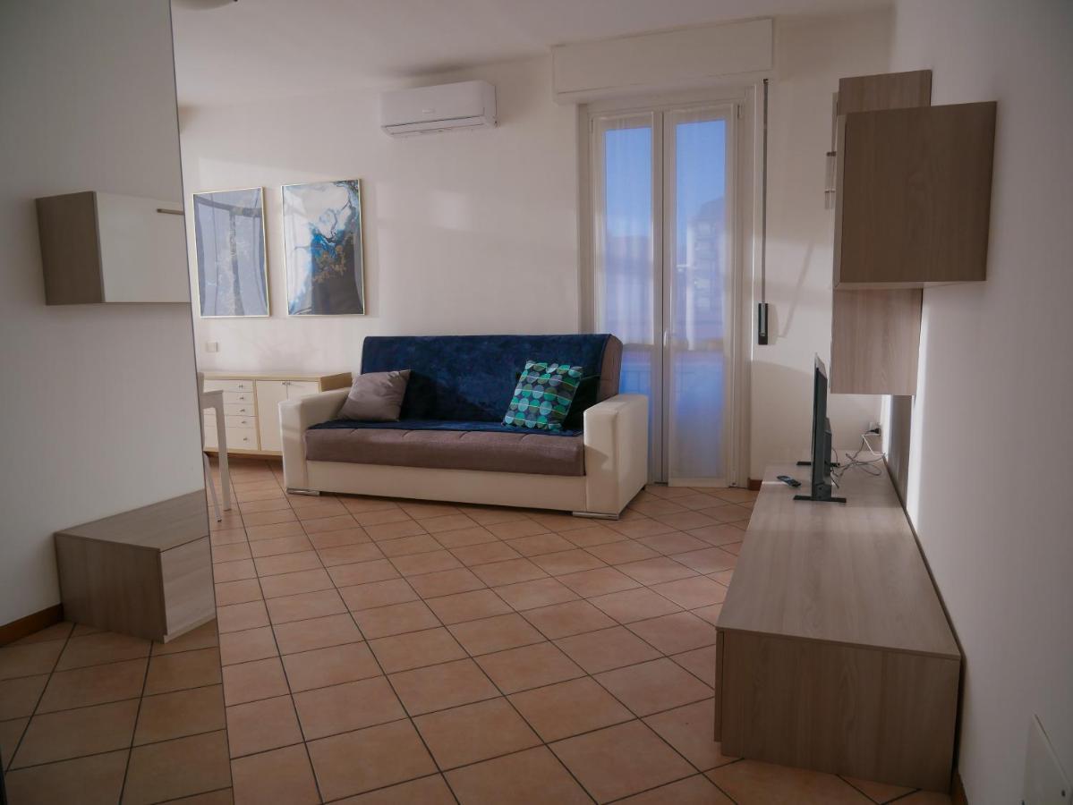 Diadema Blue - Immobili E Soluzioni Rent Apartment Бергамо Екстериор снимка
